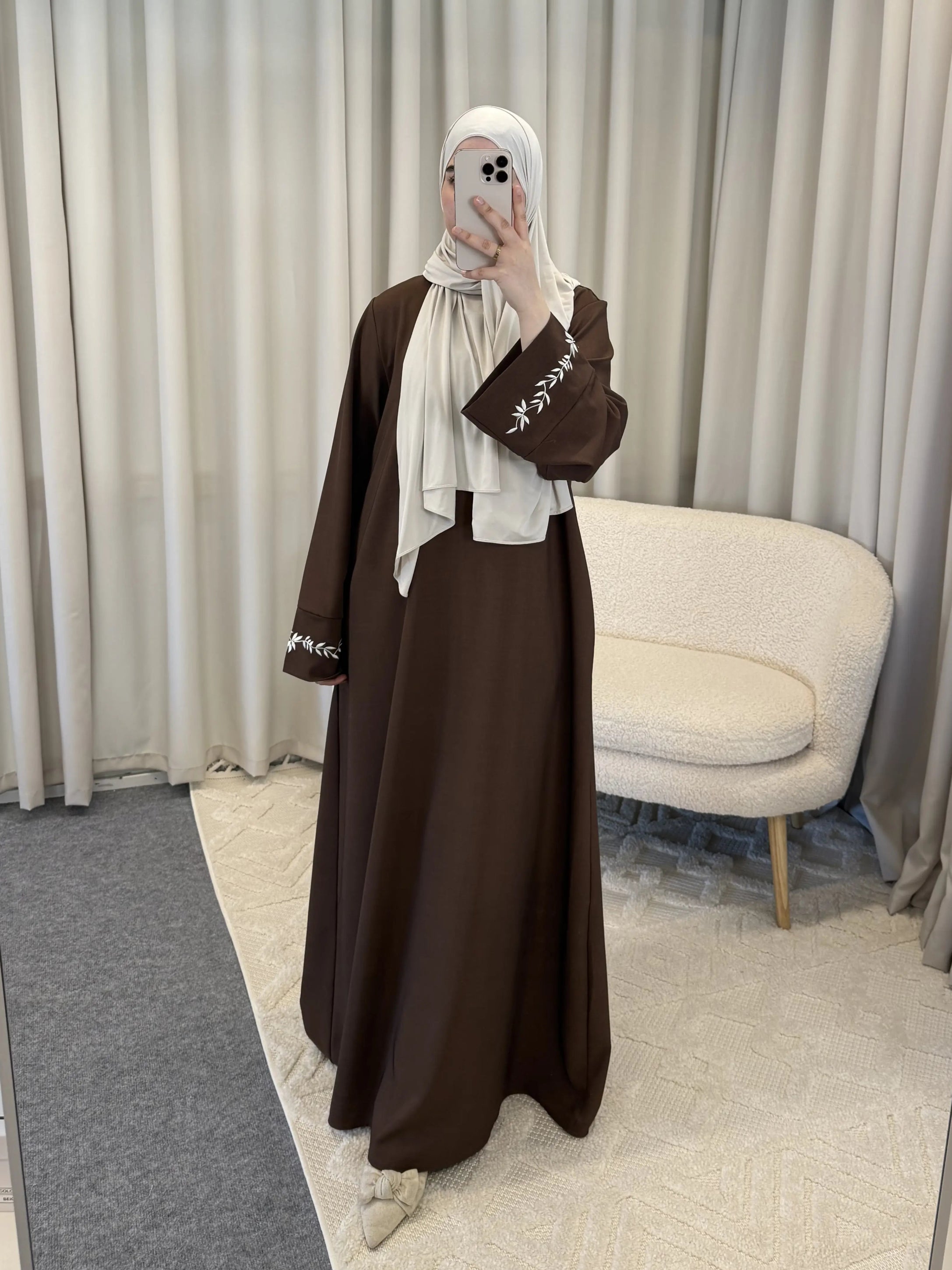 abaya souhaila brown