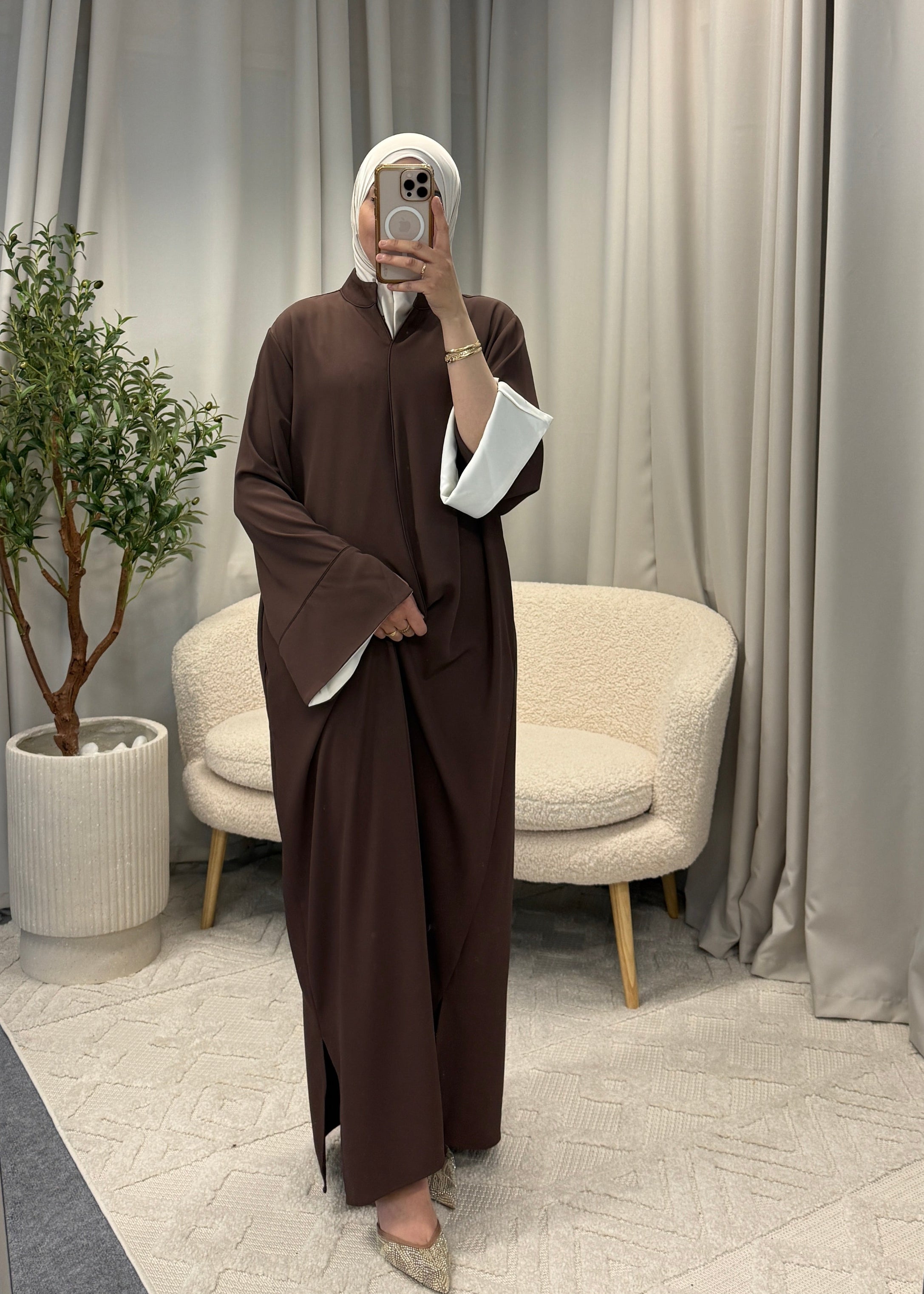 JAMILA ABAYA COFFEE