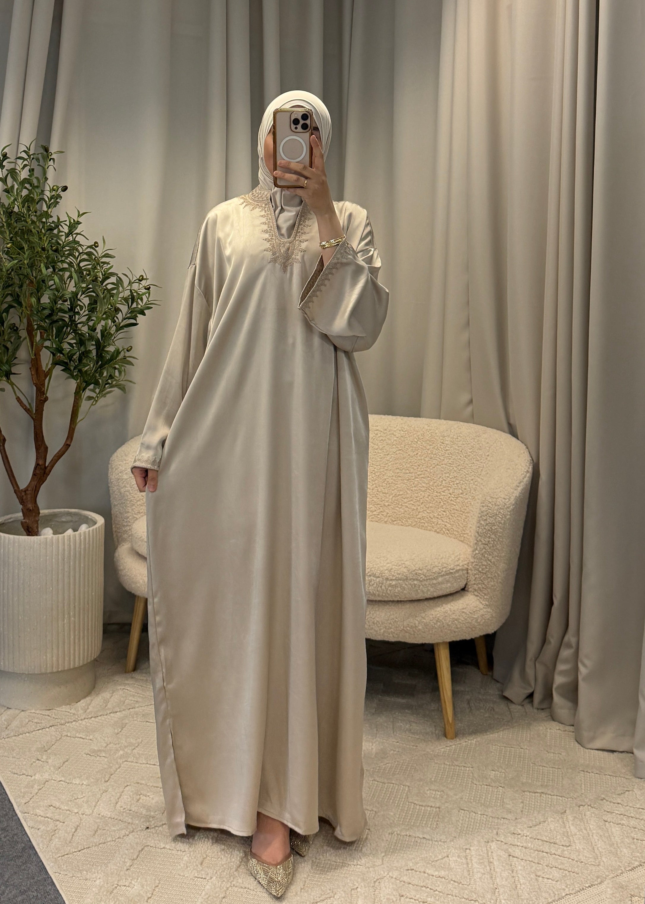 TARZ ABAYA BEIGE