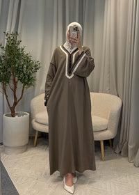 MANAR ABAYA BROWN POCKET