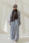 Zaria abaya front cloud grey