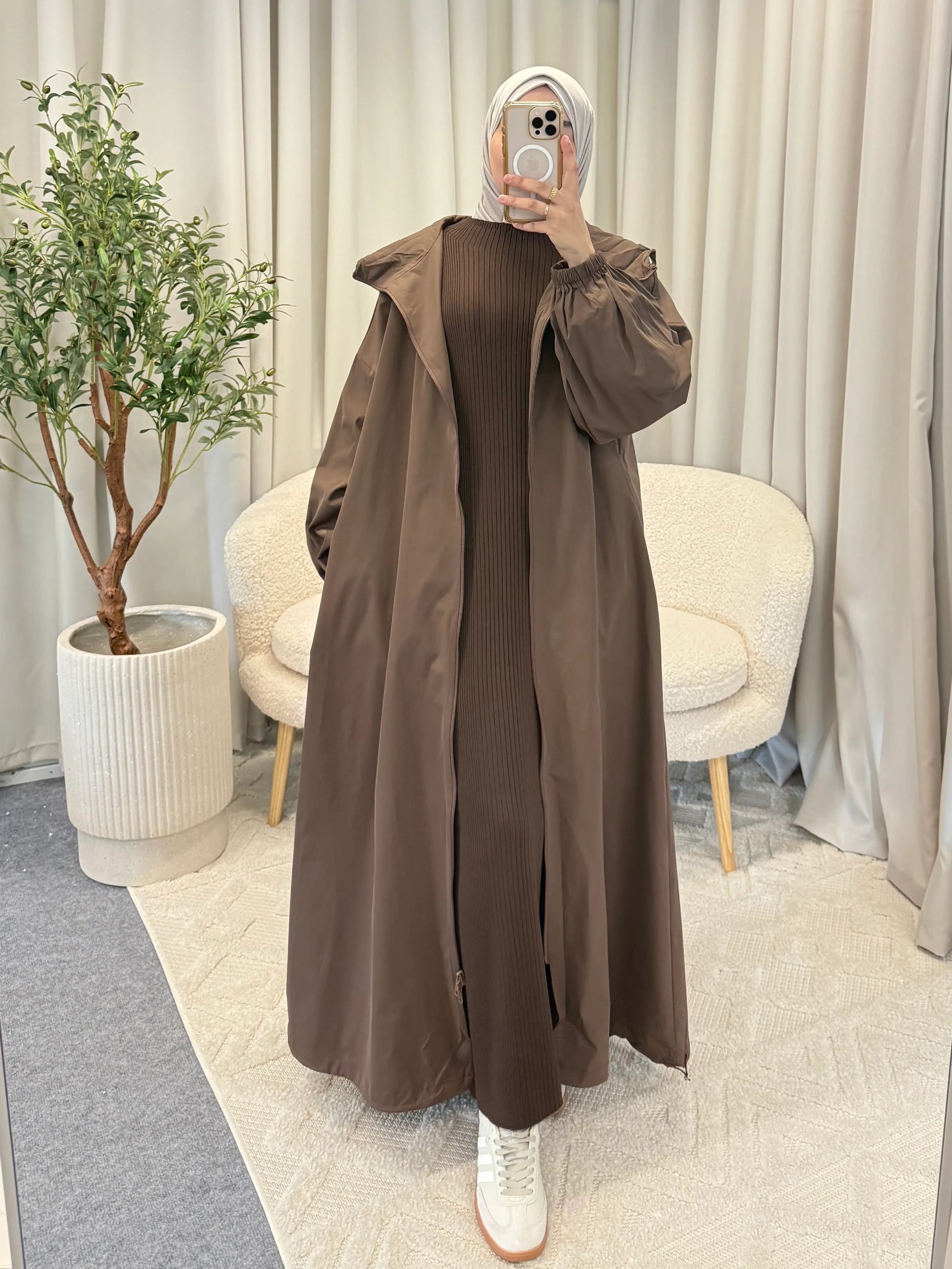 zulaikha coat choco
