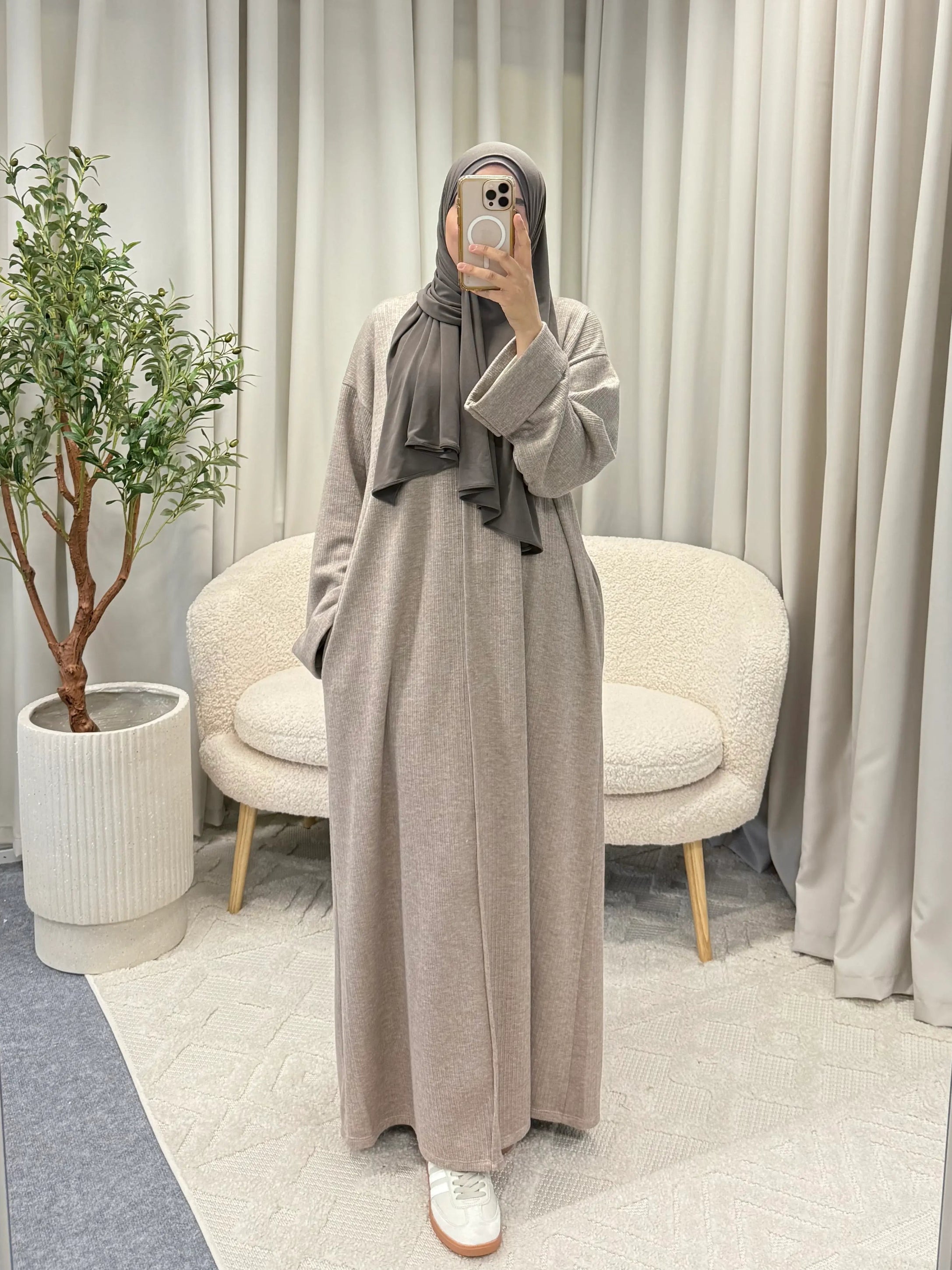 ZOHRA ABAYA TAUPE