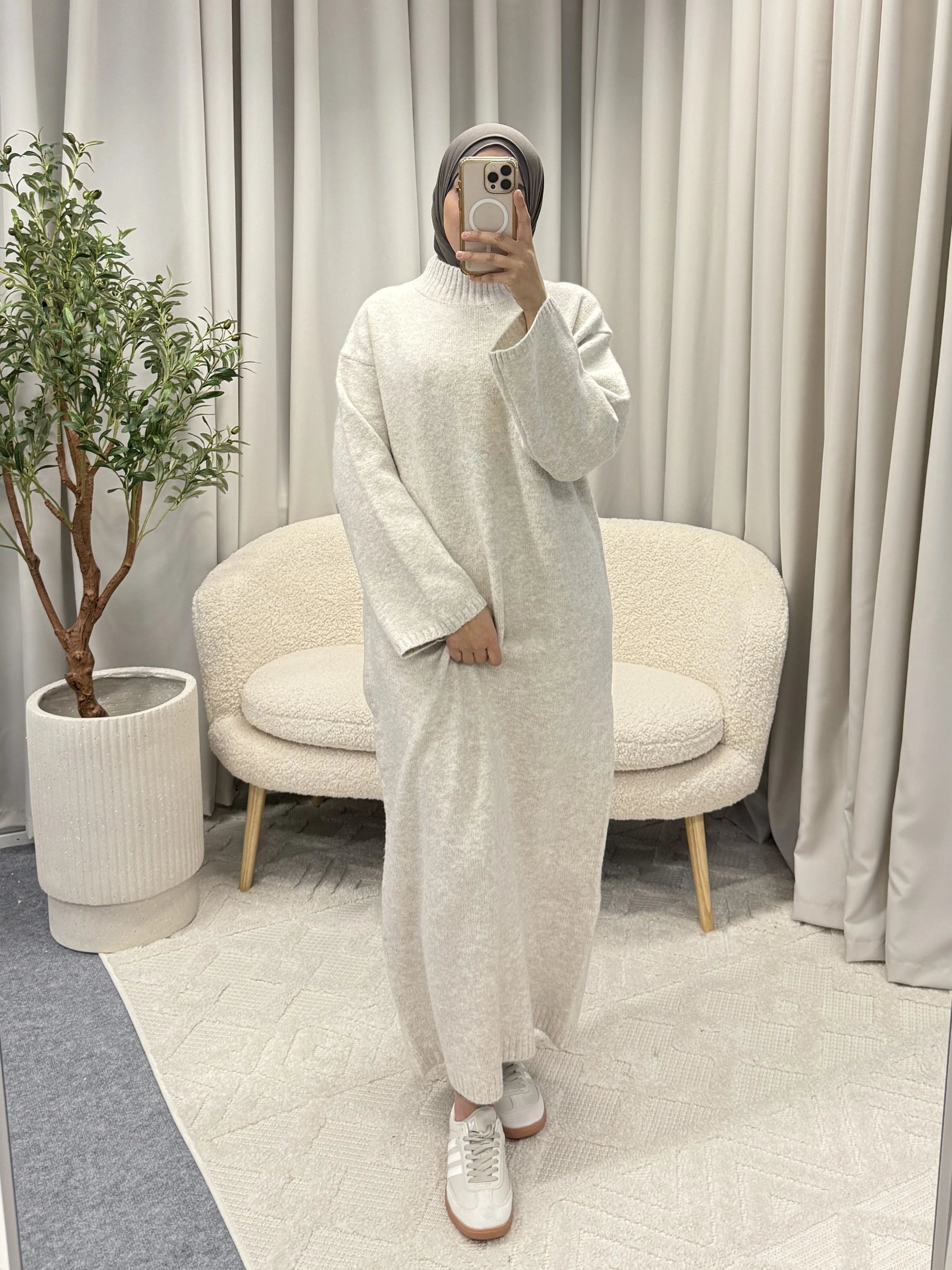 liyana sweaterdress beige