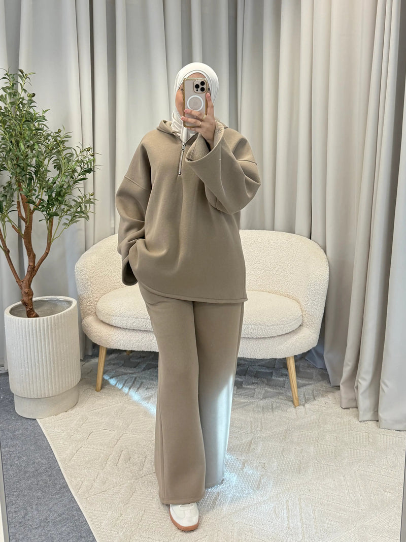 sakina set taupe