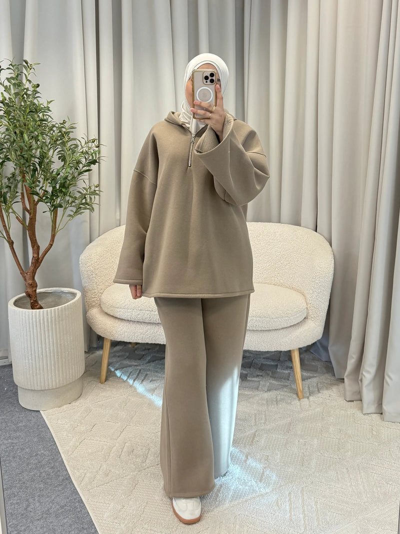 sakina set taupe