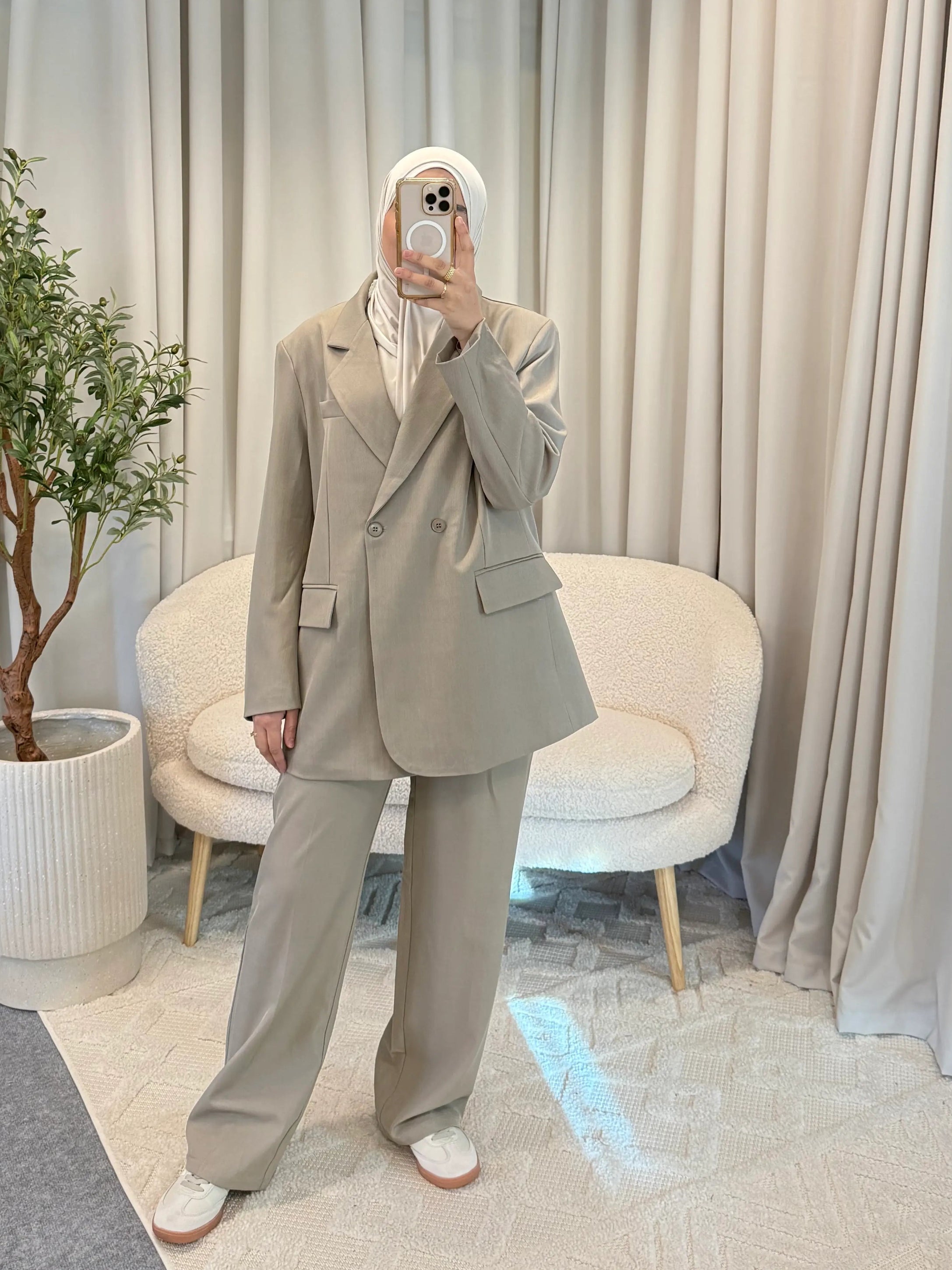 SOUMAYA TROUSERS TAUPE