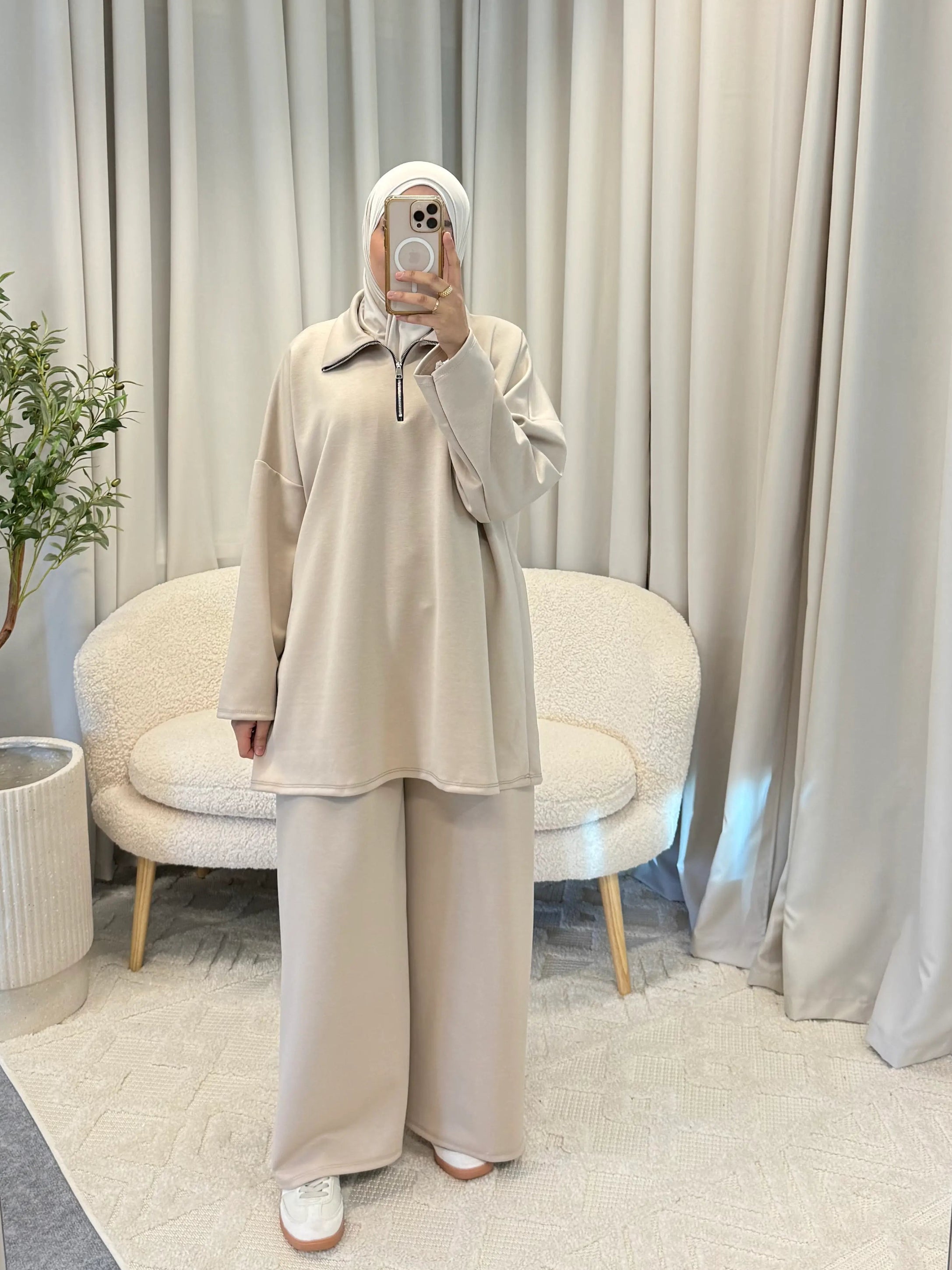 TAHIRA TWINSET CREAM
