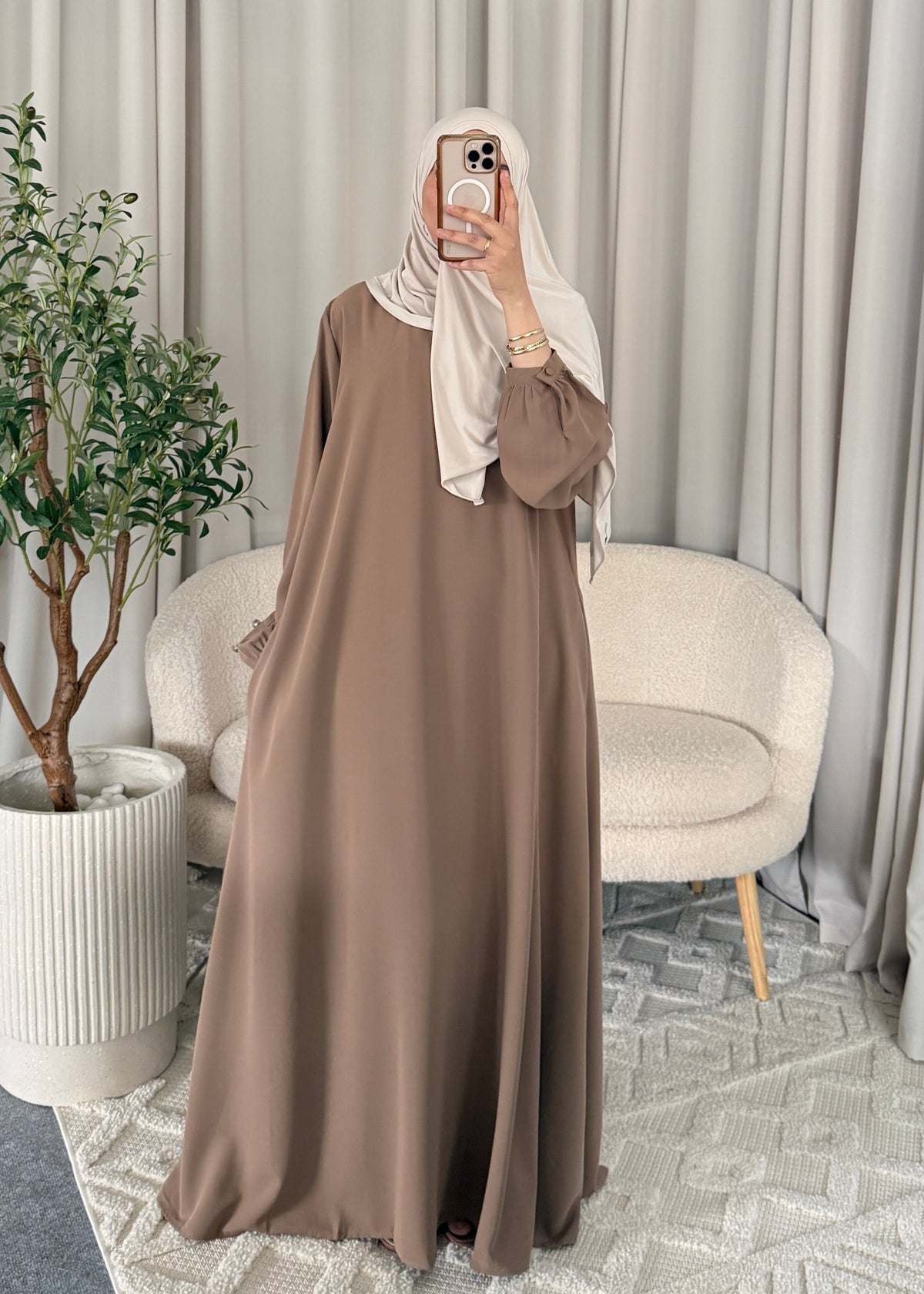 AICHA BUTTON ABAYA BROWN