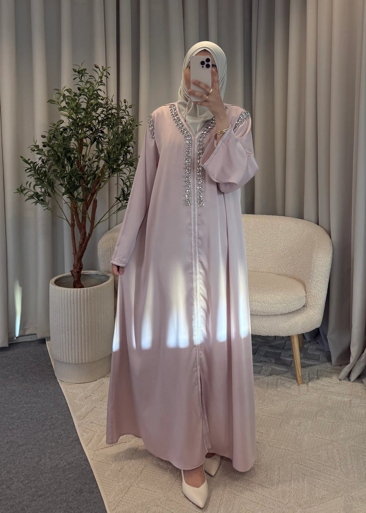 SABRINA ABAYA PINK
