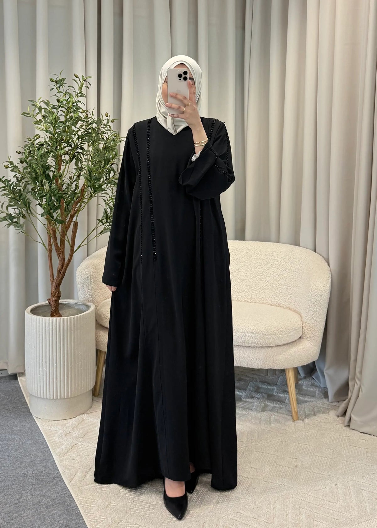 loubna abaya black