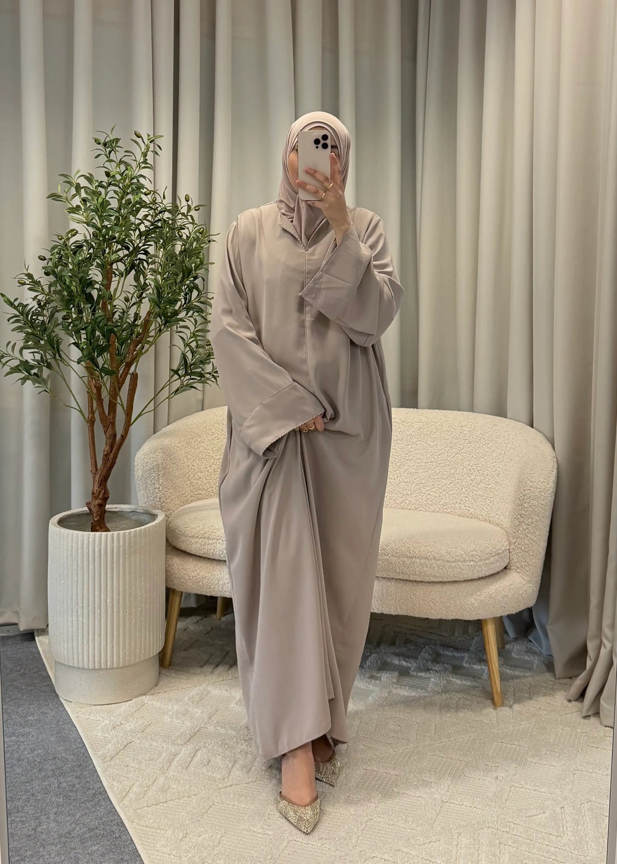 LAYALI ABAYA BEIGE CLASSIC