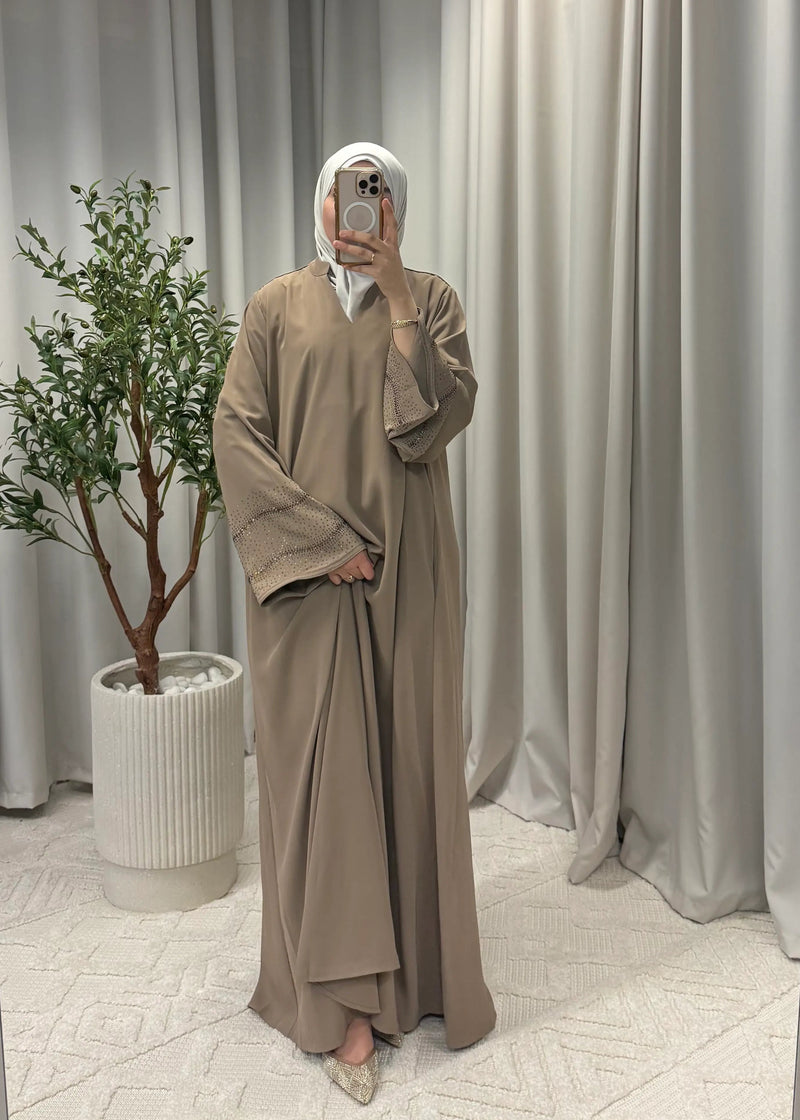 NADIA GLOW ABAYA BROWN