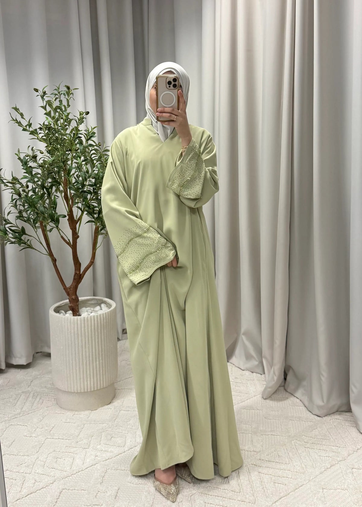 NADIA GLOW ABAYA GREEN