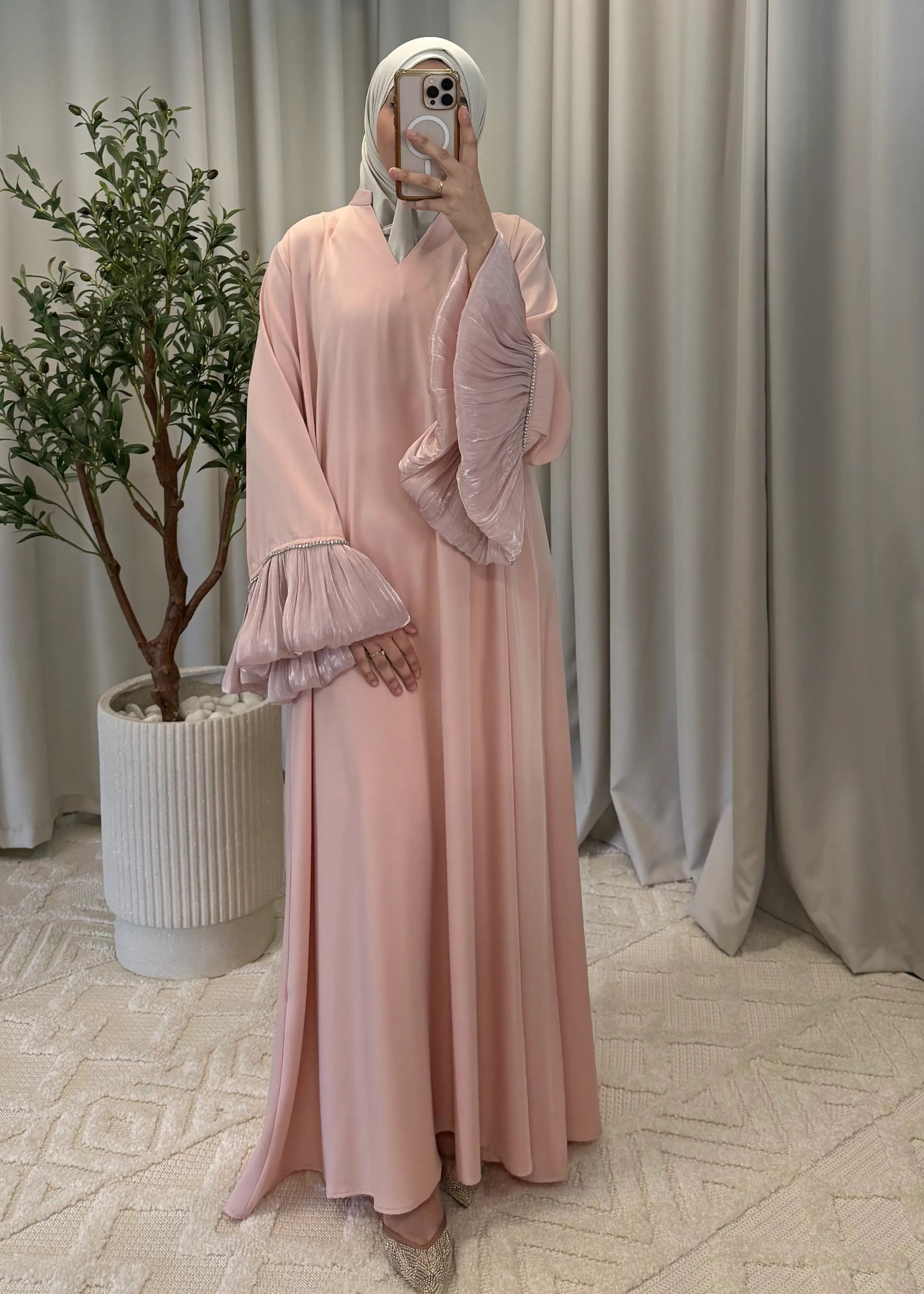 FARASHA STONE ABAYA PINK