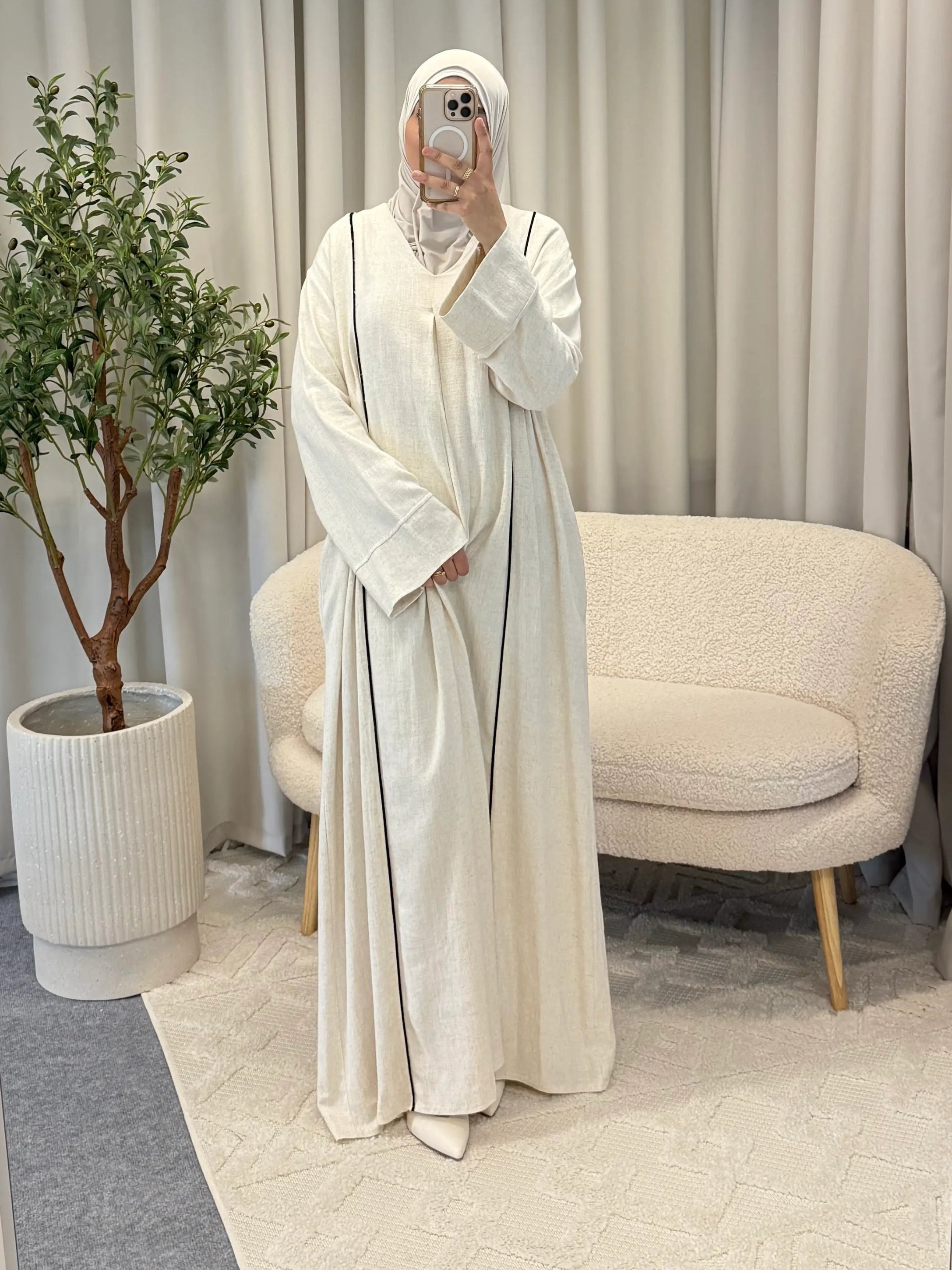FATIMA ABAYA CREAM