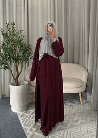 Full-length view of the Dalia Maxi Set Burgundy with longline top and matching trousers