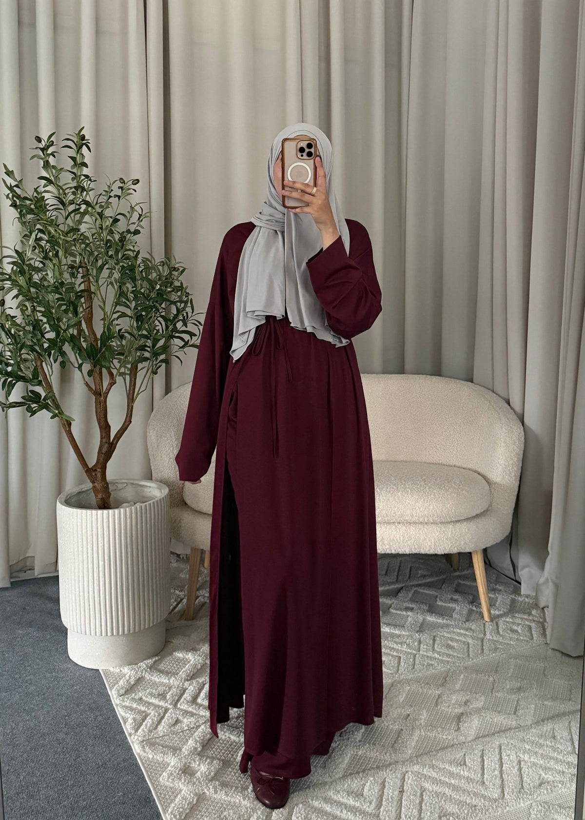 Full-length view of the Dalia Maxi Set Burgundy with longline top and matching trousers