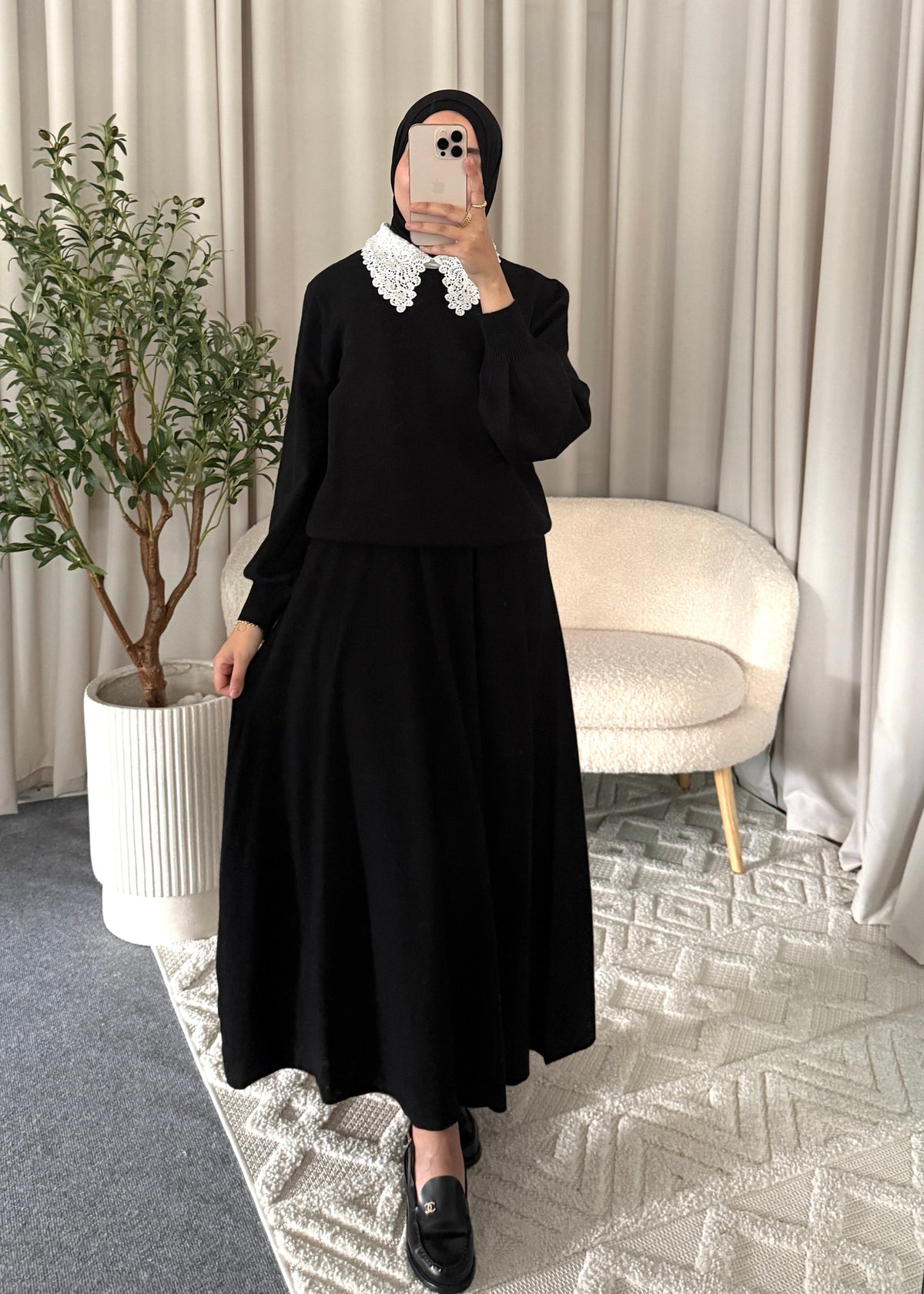 Nour Lace Knit Set Black with flowy skirt and white lace collar